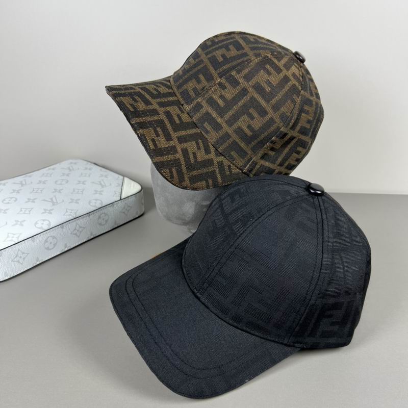 Fendi cap dx74